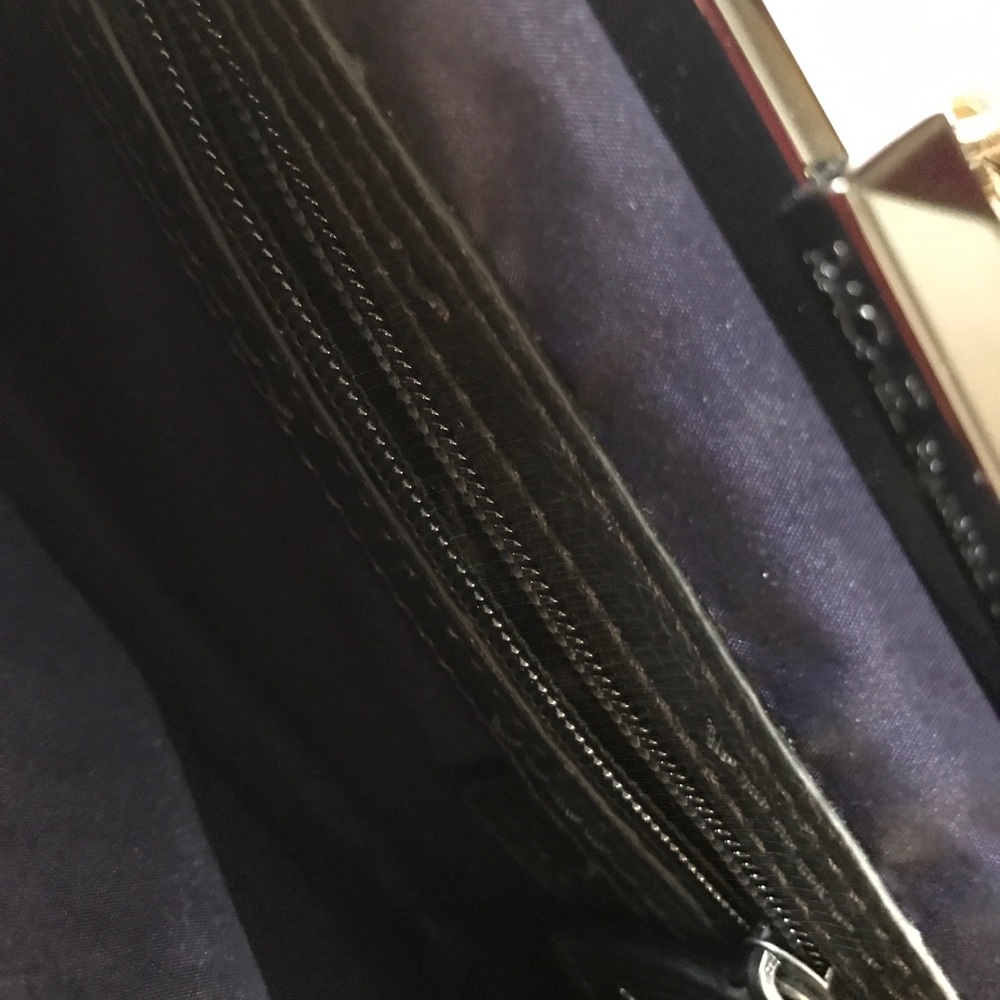 Rachel Rachel Roy Clutch w/ Metallic Accents; New - Picture 4 of 8